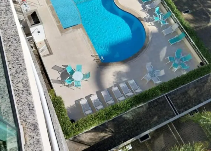 3 Quartos Com Piscina, Sauna, 3 Minutos Do Parque Olimpico